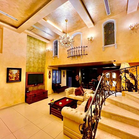 Queens Suite Hotel Beirute Exterior foto