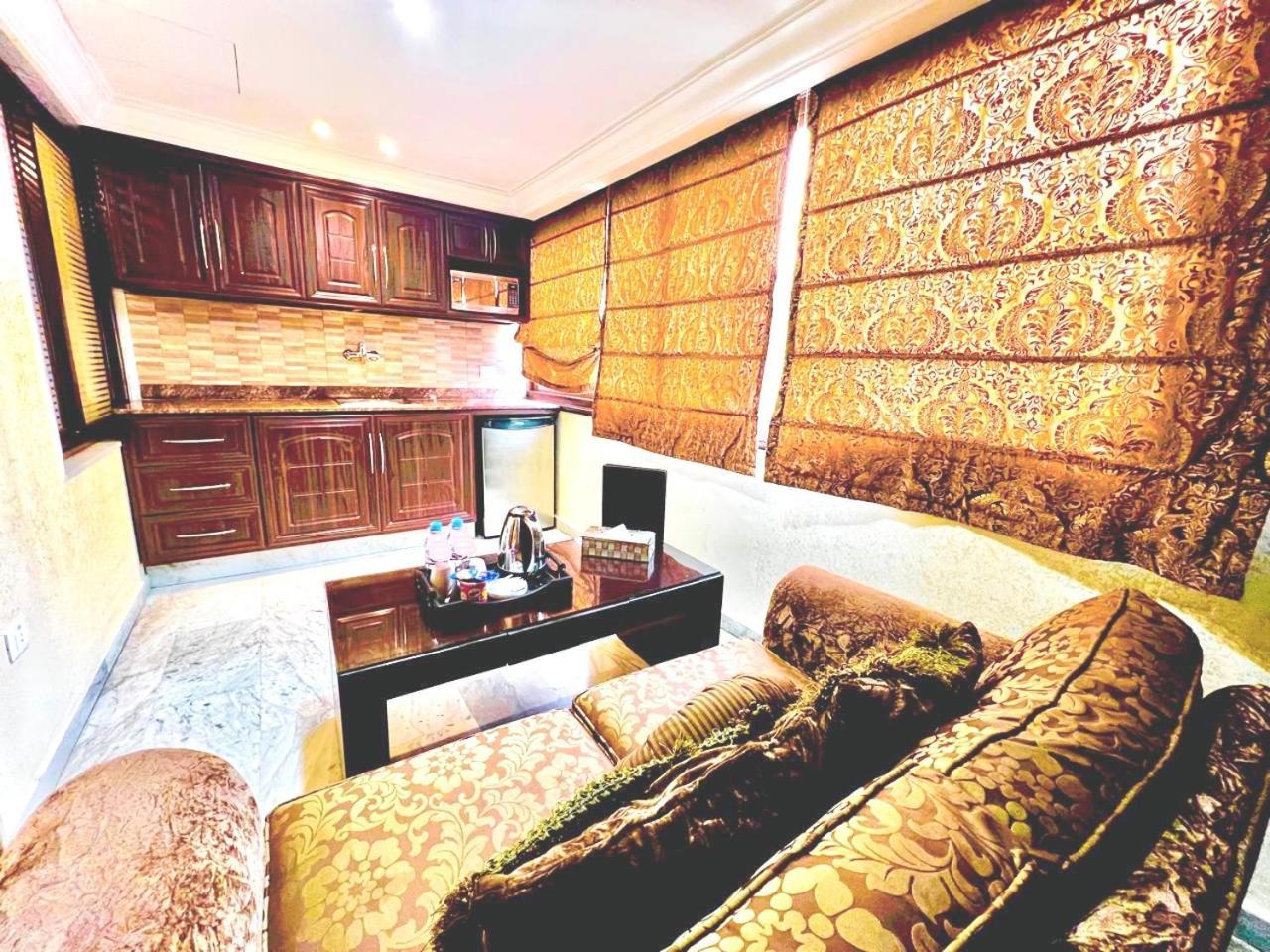 Queens Suite Hotel Beirute Exterior foto
