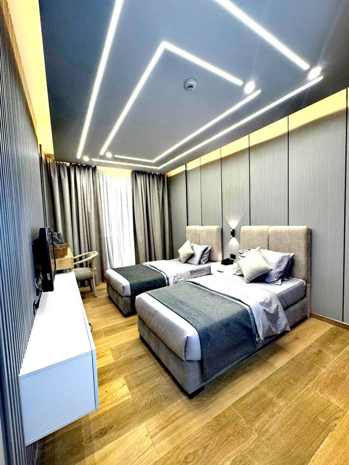 Queens Suite Hotel Beirute Exterior foto