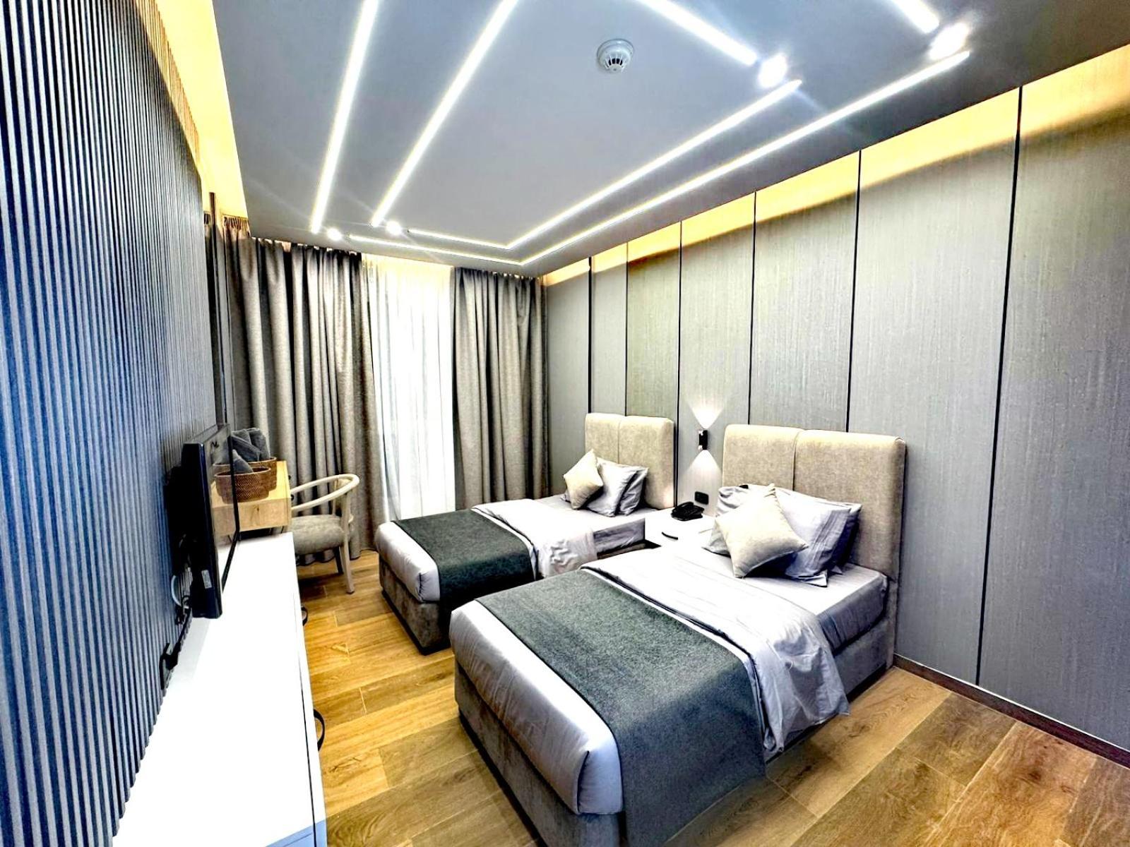 Queens Suite Hotel Beirute Exterior foto